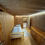 Lejlighed Freundliche 2-zimmer-erdgeschosswohnung Mit Garten In Seeberg *