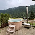 Freundliche 2-zimmer-erdgeschosswohnung Mit Garten In Seeberg Sonntag