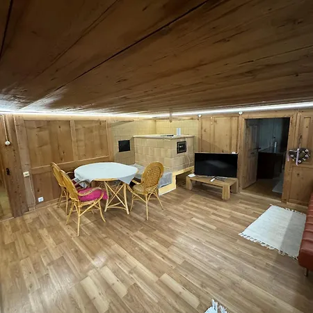 Huettenruhe Seeberg 3 *