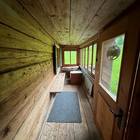 Freundliche 2-zimmer-erdgeschosswohnung Mit Garten In Seeberg *