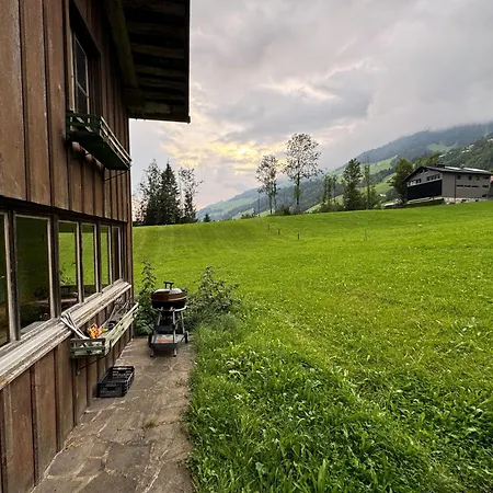 Huettenruhe Seeberg 3 *